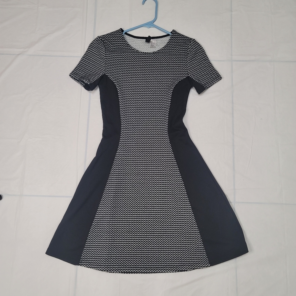 Divided H&M Casual Dress